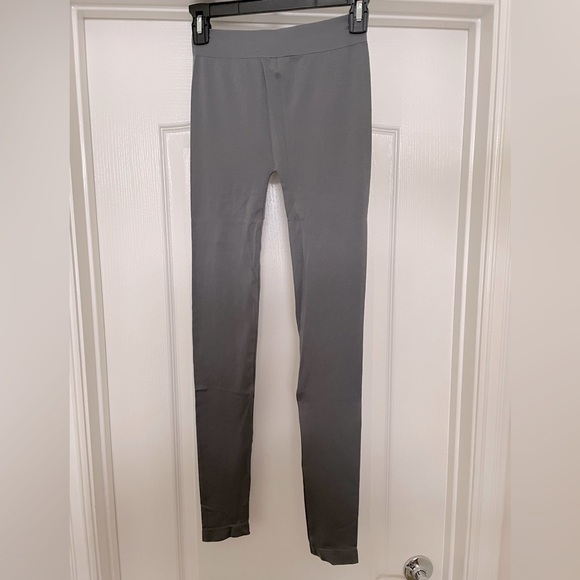 Mona Leah Couture basic stretch leggings size Medium- grey - Picture 3 of 4